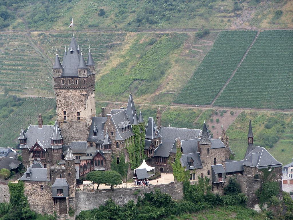 Moselromantik Hotel Weissmuehle Cochem Exterior photo
